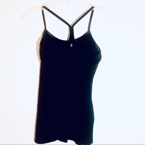 lululemon athletica Tops - Lululemon tank top size 8 like new condition